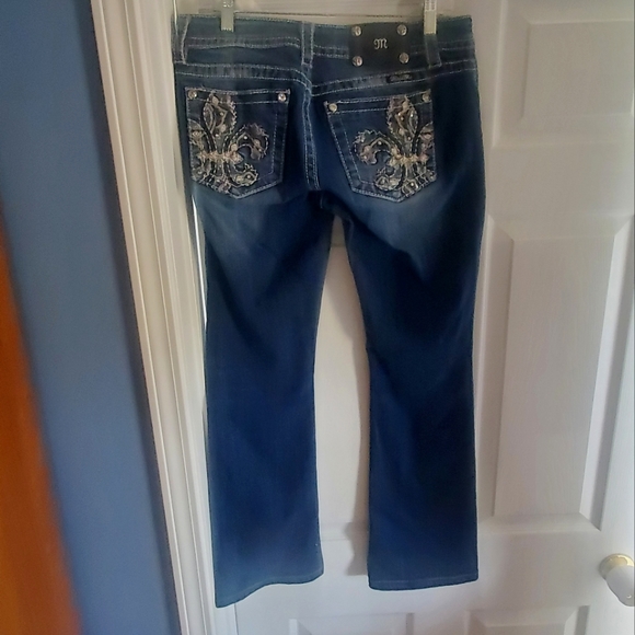 Miss Me Jeans - Picture 2 of 3